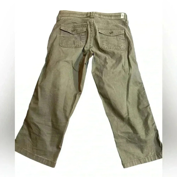 Women's 2011 Levi's Mid Rise Utility Capri Pants Stretch Green Size 4 - Picture 3 of 6